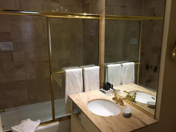 Kensington Park Hotel image 22